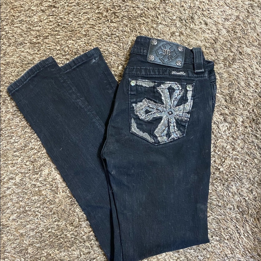 EUC Black Miss Me Jeans with silver threading on pockets and embellishments - Picture 4 of 5